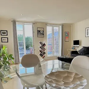 Apartment Quarters- Botanic 